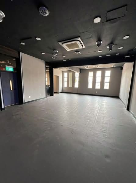 New Bridge Road, NEW BRIDGE ROAD, 4,105 sqft, Food & Beverage For Rent, by Jeslyn Leow, 500233510 - 2nd level without furniture - CommercialGuru.com.sg
