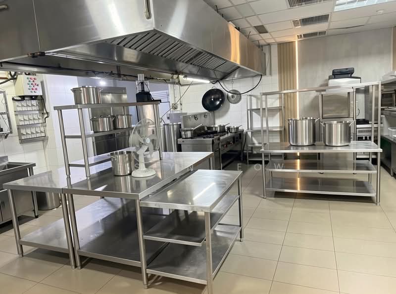 New Bridge Road, NEW BRIDGE ROAD, 4,105 sqft, Food & Beverage For Rent, by Jeslyn Leow, 500233510 - Kitchen - after removal of items - CommercialGuru.com.sg