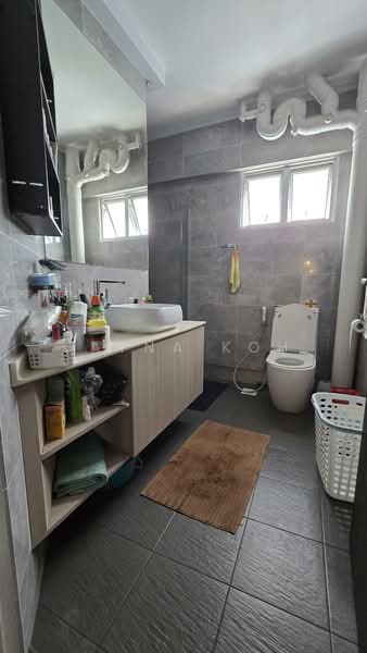 525 Serangoon North Avenue 4, 525 Serangoon North Avenue 4, 4 Bedrooms, 1,636 sqft, HDB Flat For Sale, by Jayna Koh, 500233515 - Bathroom - PropertyGuru.com.sg