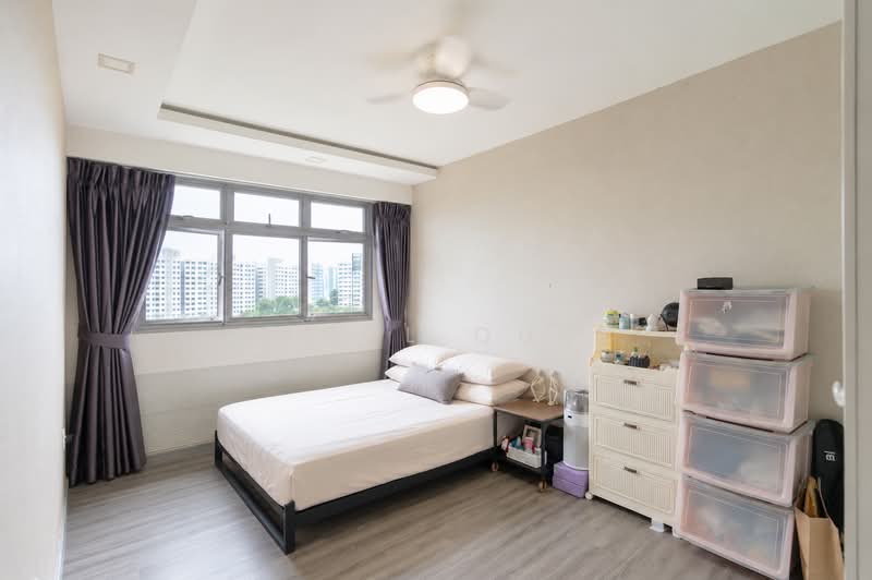 511B Yishun Street 51, 511B Yishun Street 51, Sembawang / Yishun, 3 Bedrooms, 1,001 sqft, HDB Flat For Sale, by Carol Quek, 500233523 - Master Bedroom - PropertyGuru.com.sg