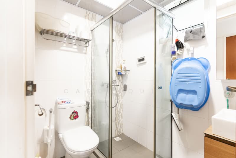 511B Yishun Street 51, 511B Yishun Street 51, Sembawang / Yishun, 3 Bedrooms, 1,001 sqft, HDB Flat For Sale, by Carol Quek, 500233523 - Bathroom - PropertyGuru.com.sg