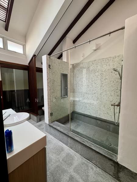 Lotus at Paya Lebar, 11 Paya Lebar Road, 3 Bedrooms, 2,476 sqft, Walk-up Apartment For Rent, by Andrew Soh, 500233524 - Bathroom - PropertyGuru.com.sg