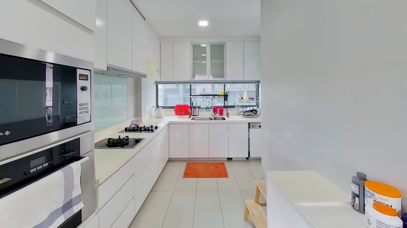 Rhapsody on Mount Elizabeth, 16 Mount Elizabeth, 3 Bedrooms, 1,561 sqft, Condominium For Rent, by Claire Kang, 500233557 - Kitchen - PropertyGuru.com.sg