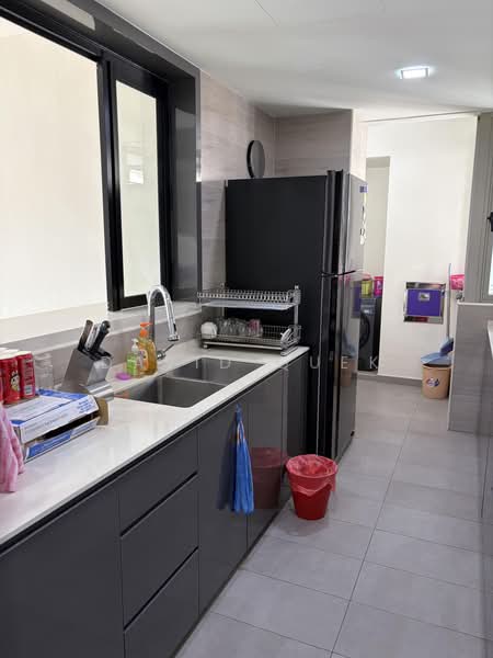 Rosewood, 1 Rosewood Drive, 3 Bedrooms, 1,178 sqft, Condominium For Sale, by David Quek, 500233559 - Kitchen - PropertyGuru.com.sg
