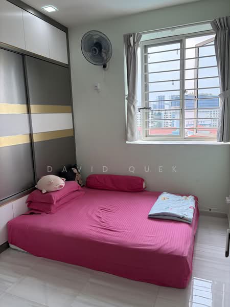 Rosewood, 1 Rosewood Drive, 3 Bedrooms, 1,178 sqft, Condominium For Sale, by David Quek, 500233559 - 1st Bedroom - PropertyGuru.com.sg