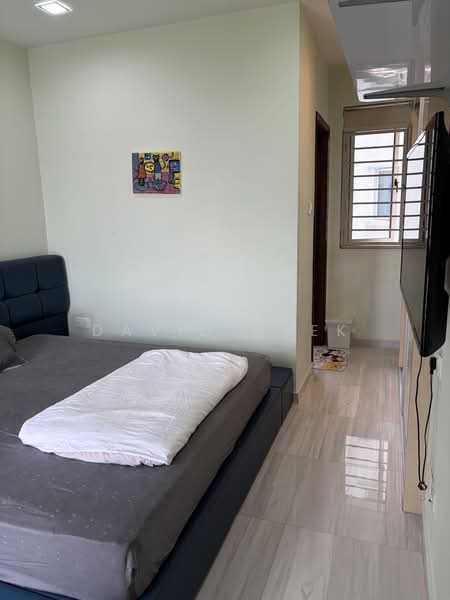 Rosewood, 1 Rosewood Drive, 3 Bedrooms, 1,178 sqft, Condominium For Sale, by David Quek, 500233559 - Master Bedroom - PropertyGuru.com.sg