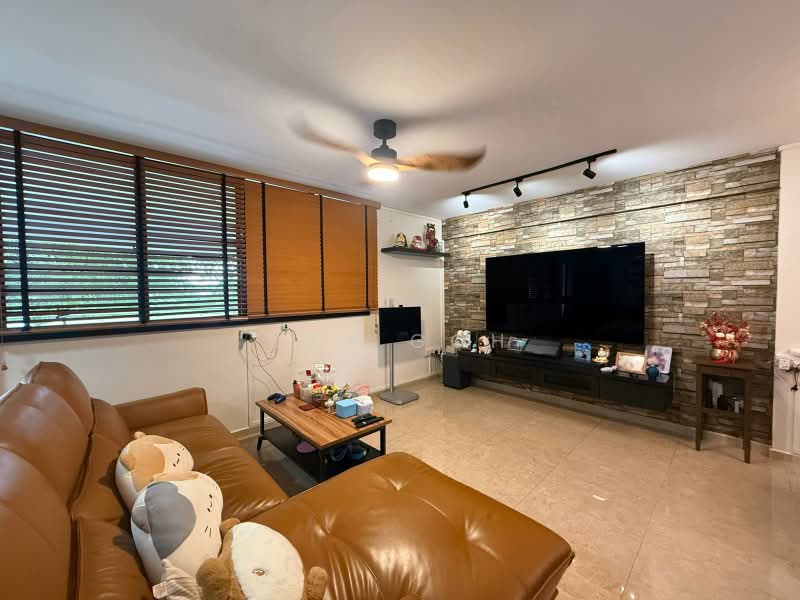 794 Yishun Ring Road, 794 Yishun Ring Road, 3 Bedrooms, 904 sqft, HDB Flat For Sale, by Jay Goh, 500233566 - Living Room - PropertyGuru.com.sg
