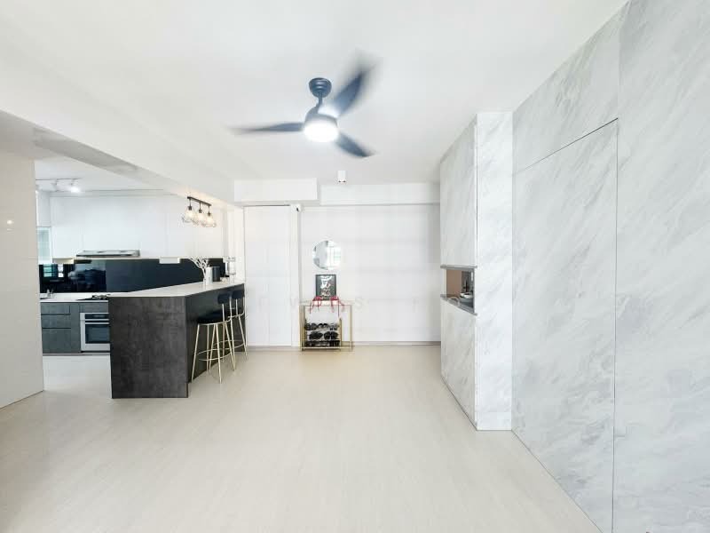 419D Northshore Drive, 419D Northshore Drive, 3 Bedrooms, 1,011 sqft, HDB Flat For Sale, by Lewis Ho, 500233572 - Living Room - PropertyGuru.com.sg