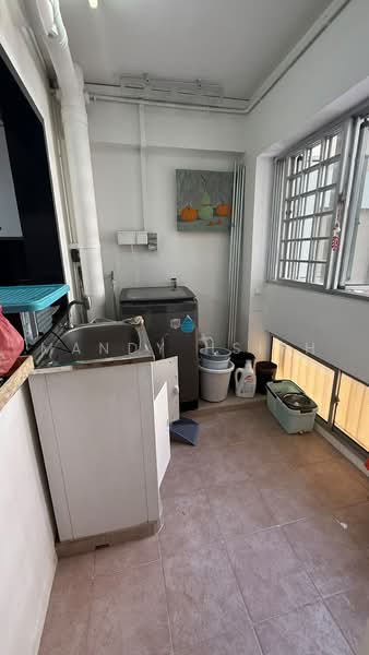 246 Simei Street 5, 246 Simei Street 5, 4 Bedrooms, 1,335 sqft, HDB Flat For Rent, by Mandy Hsieh, 500233576 - Balcony - PropertyGuru.com.sg