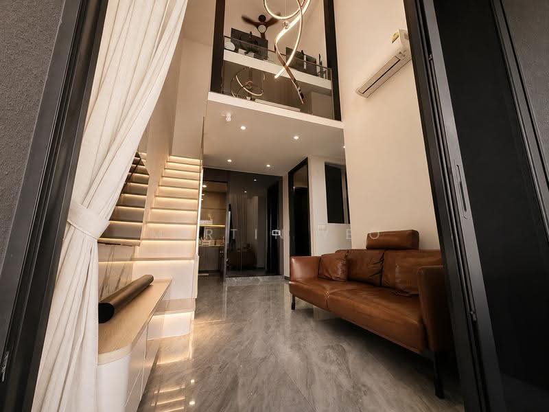 FREEHOLD SEA VIEW 3 Bed 3 Bath 1109sqft Private Lift D2 6m Ceiling $200k Reno Greenery View, Chinatown / Tanjong Pagar, 3 Bedrooms, 1,109 sqft, Condominium For Sale, by Martin Yeo, 500233577 - Living Room - PropertyGuru.com.sg
