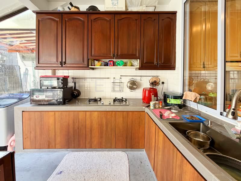 Room Rental in Serangoon Garden, , Room Rental, 200 sqft, Terraced House For Rent, by Lawrence Teo (赵世廷), 500233579 - Kitchen - PropertyGuru.com.sg