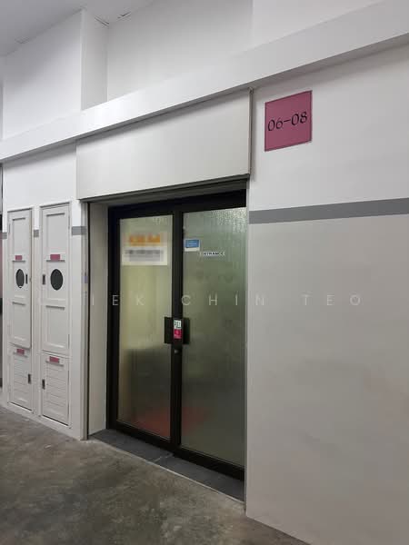 Mactech Building, 2 Kallang Pudding Road, 1,195 sqft, Light Industrial (B1) For Rent, by Chiek Chin Teo, 500233589 - Well maintained main door - CommercialGuru.com.sg