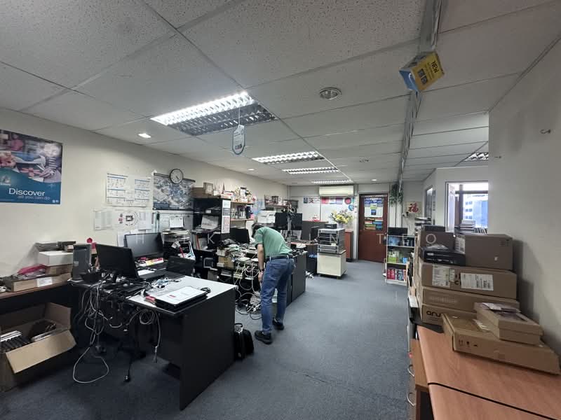 Mactech Building, 2 Kallang Pudding Road, 1,195 sqft, Light Industrial (B1) For Rent, by Chiek Chin Teo, 500233589 - Main office space - CommercialGuru.com.sg