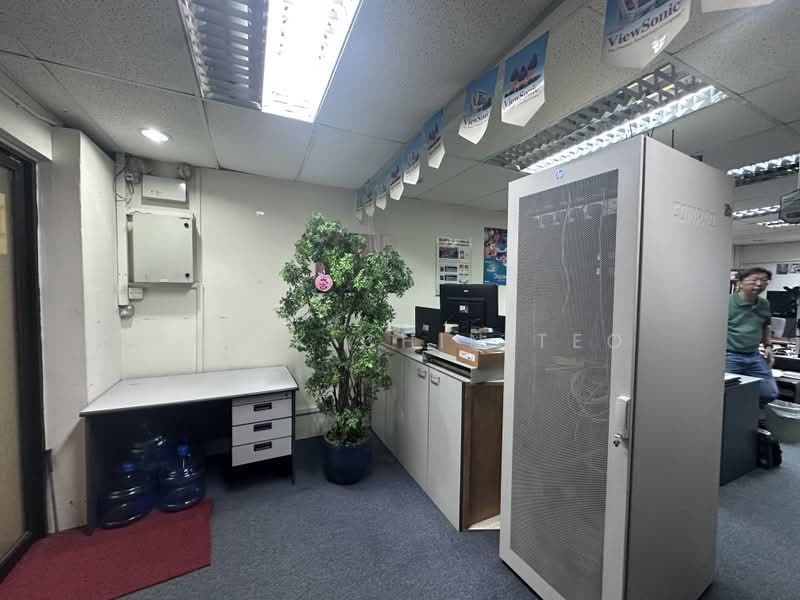 Mactech Building, 2 Kallang Pudding Road, 1,195 sqft, Light Industrial (B1) For Rent, by Chiek Chin Teo, 500233589 - Reception space - CommercialGuru.com.sg