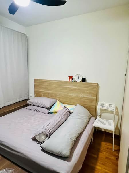 The Tampines Trilliant, 25 Tampines Central 7, 3 Bedrooms, 872 sqft, Condominium For Rent, by Alex Goh, 500233592 - Bedroom - PropertyGuru.com.sg