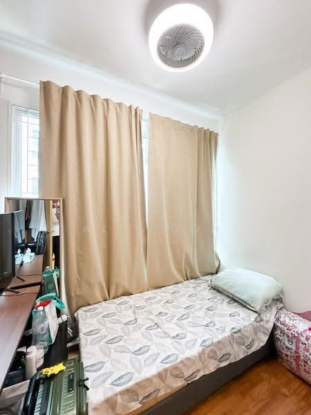 The Tampines Trilliant, 25 Tampines Central 7, Pasir Ris / Tampines, 3 Bedrooms, 872 sqft, Condominium For Rent, by Alex Goh, 500233592 - Bedroom - PropertyGuru.com.sg