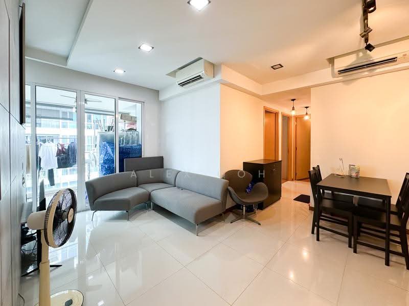 The Tampines Trilliant, 25 Tampines Central 7, Pasir Ris / Tampines, 3 Bedrooms, 872 sqft, Condominium For Rent, by Alex Goh, 500233592 - Living Room - PropertyGuru.com.sg