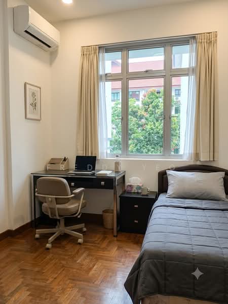 Pasir View Park, 200 Pasir Panjang Road, Room Rental, 150 sqft, Condominium For Rent, by Freddy Yeo, 500233594 - Bedroom - PropertyGuru.com.sg