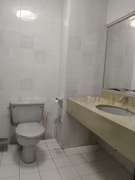 Pasir View Park, 200 Pasir Panjang Road, Room Rental, 150 sqft, Condominium For Rent, by Freddy Yeo, 500233594 - Bathroom - PropertyGuru.com.sg