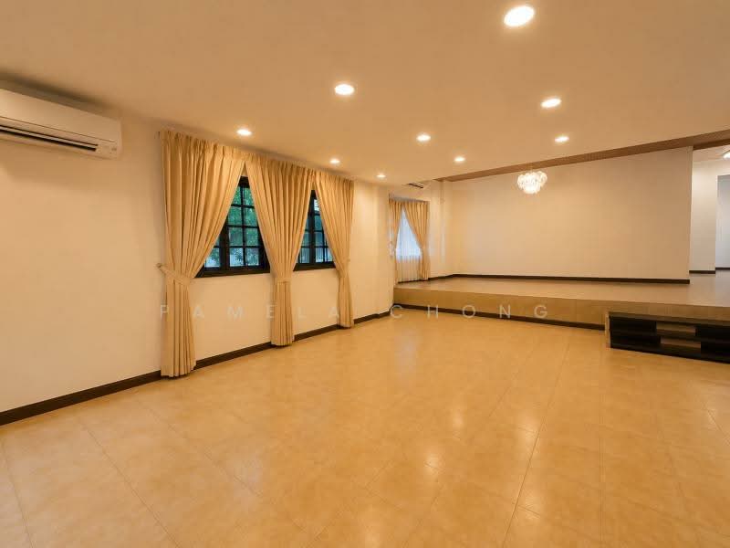 EXCLUSIVE ! POSSIBLE TO DETACH @ PRIME GOLDHILL, 1 KM ACS/SCGS/SJI, CALL PAM 90228600, Goldhill, Stevens Road, Chancery, Dunearn Rd, 4 Bedrooms, 3,000 sqft, Semi-Detached House For Sale, by Pamela Chong, 500233604 - Interior - PropertyGuru.com.sg