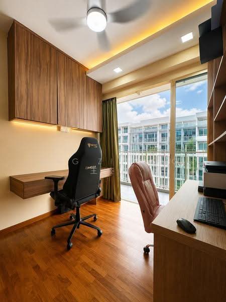1 Canberra, 7 Canberra Drive, Sembawang / Yishun, 3 Bedrooms, 1,055 sqft, Condominium For Rent, by Ong Zi Ying 王姿穎, 500233611 - 2nd common room covert to Study too - PropertyGuru.com.sg