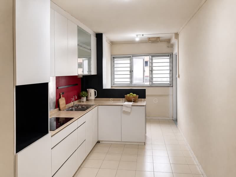 524 Hougang Avenue 6, 524 Hougang Avenue 6, 3 Bedrooms, 1,130 sqft, HDB Flat For Sale, by Zhi Sheng, 500233622 - Kitchen - PropertyGuru.com.sg