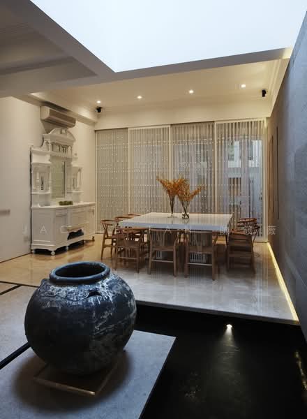 Orchard Conservation with 3 Car porch, private lift and pool, , 4 Bedrooms, 6,700 sqft, Conservation House For Sale, by Jackie Tan 陳筱薇, 500233624 - Dining Room - PropertyGuru.com.sg