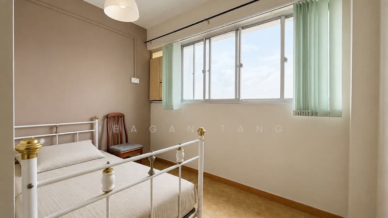 729 Ang Mo Kio Avenue 6, 729 Ang Mo Kio Avenue 6, 2 Bedrooms, 1,281 sqft, HDB Flat For Rent, by Meagan Tang, 500233632 - Bedroom - PropertyGuru.com.sg