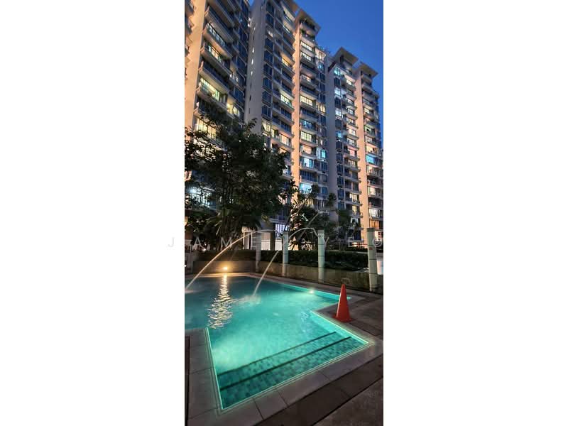 Cairnhill Crest, 8 Cairnhill Circle, 2 Bedrooms, 1,206 sqft, Condominium For Rent, by James Yeo, 500233638 - Exterior - PropertyGuru.com.sg
