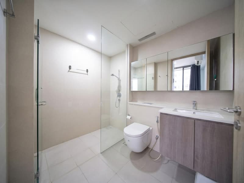 The Wisteria, 590 Yishun Ring Road, 1 Bedroom, 441 sqft, Condominium For Sale, by Brian Ying, 500233646 - Bathroom - PropertyGuru.com.sg
