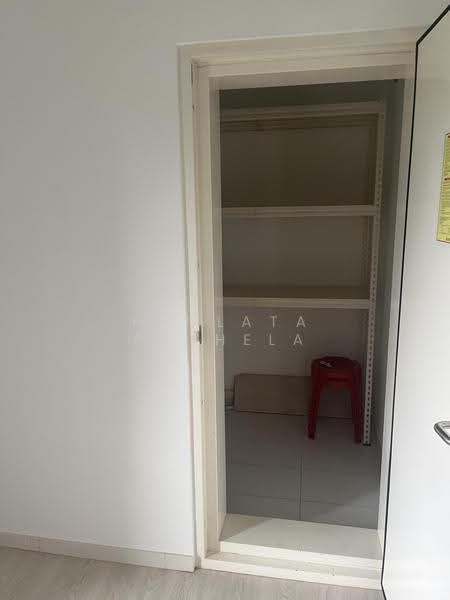 Forte Suites, 88 Mergui Road, Farrer Park / Serangoon Rd, 2 Bedrooms, 614 sqft, Condominium For Sale, by Hemlata Pathela, 500233648 - Interior - PropertyGuru.com.sg