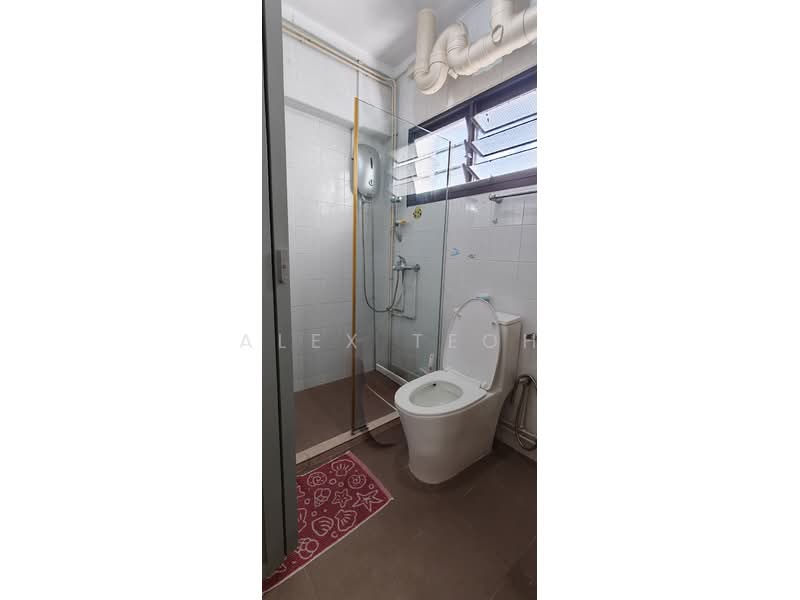289E Bukit Batok Street 25, 289E Bukit Batok Street 25, 3 Bedrooms, 1,087 sqft, HDB Flat For Sale, by Alex Teoh, 500233655 - Bathroom - PropertyGuru.com.sg