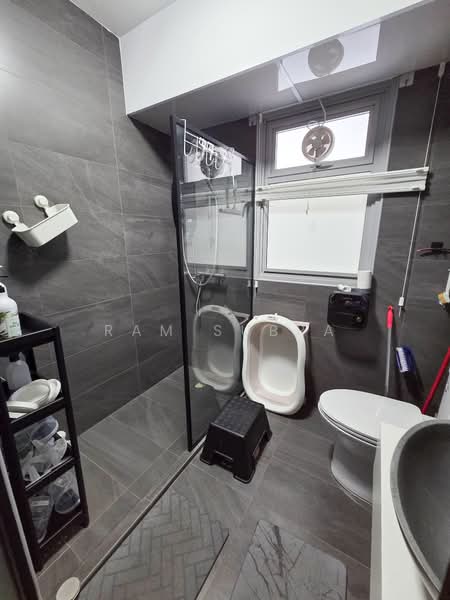 614B Tampines North Drive 1, 614B Tampines North Drive 1, 3 Bedrooms, 1,210 sqft, HDB Flat For Rent, by Ram Subra, 500233658 - Bathroom - PropertyGuru.com.sg