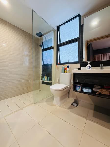 Blossom Residences, 30 Segar Road, 3 Bedrooms, 969 sqft, Condominium For Sale, by Mei Jih Lee, 500233661 - Bathroom - PropertyGuru.com.sg