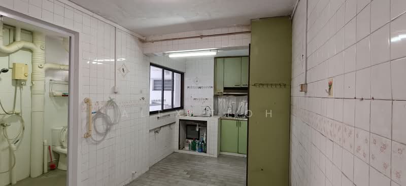 219A Jurong East Street 21, 219A Jurong East Street 21, 3 Bedrooms, 1,270 sqft, HDB Flat For Sale, by Alex Teoh, 500233670 - Kitchen - PropertyGuru.com.sg