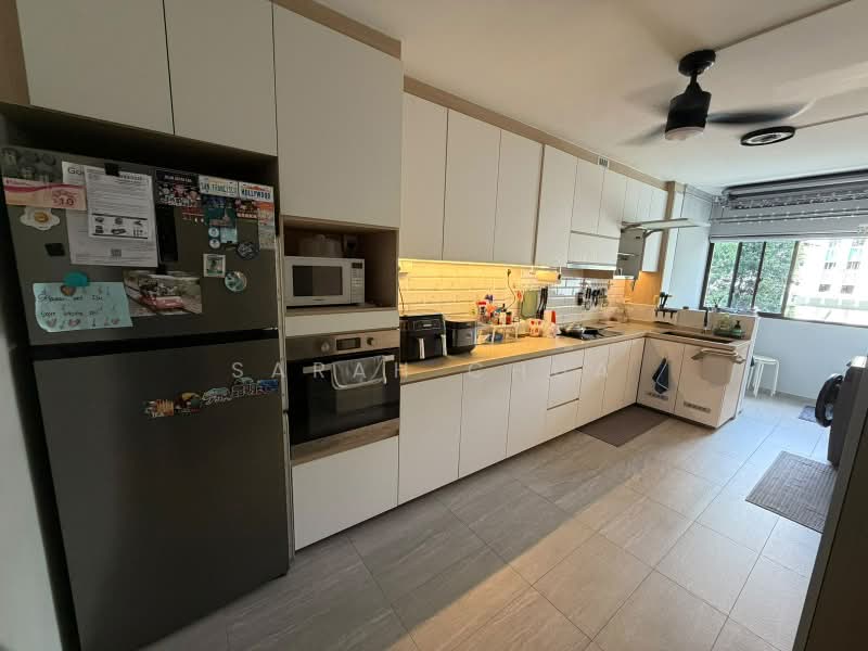 103 Tampines Street 11, 103 Tampines Street 11, 3 Bedrooms, 1,259 sqft, HDB Flat For Sale, by Sarah Chua, 500233684 - Kitchen - PropertyGuru.com.sg