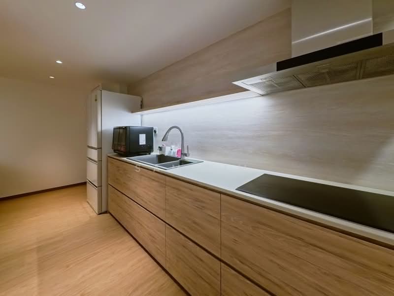 415A Northshore Drive, 415A Northshore Drive, 3 Bedrooms, 1,011 sqft, HDB Flat For Rent, by Sam Lim, 500233689 - Kitchen - PropertyGuru.com.sg