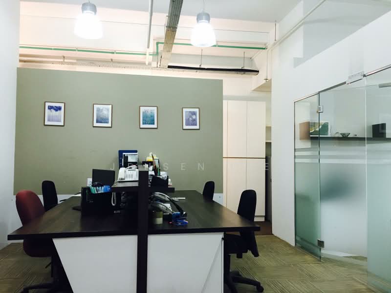 One Commonwealth, 1 Commonwealth Lane, 1,194 sqft, Light Industrial (B1) For Sale, by Jensen Lee, 500233692 - Interior - CommercialGuru.com.sg