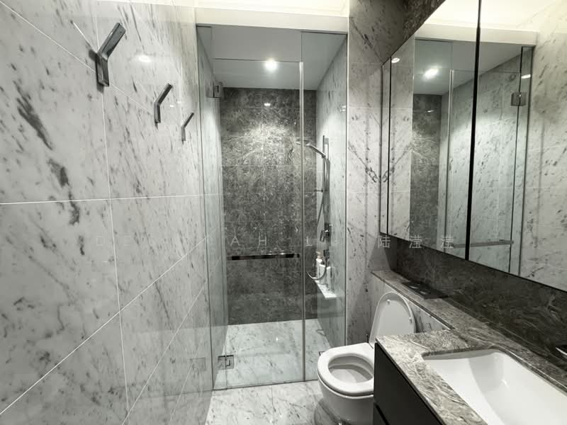 New Futura, 14 Leonie Hill Road, 4 Bedrooms, 2,250 sqft, Condominium For Sale, by Deborah Lu 陆滢滢, 500233693 - Bathroom - PropertyGuru.com.sg