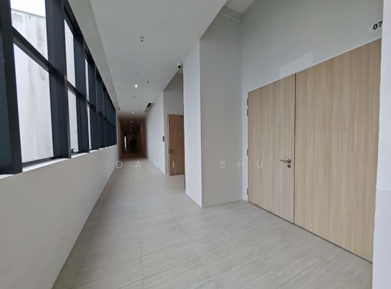 Interlocal Centre, 100G Pasir Panjang Road, Buona Vista / West Coast / Clementi New Town, 1,710 sqft, Light Industrial (B1) For Rent, by David Shu, 500233697 - Corridor - CommercialGuru.com.sg