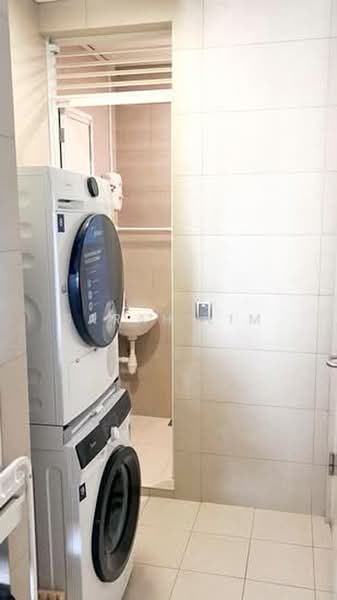 Ferrell Residences, 327 Bukit Timah Road, 3 Bedrooms, 1,841 sqft, Condominium For Sale, by Sarah Lim, 500233707 - Interior - PropertyGuru.com.sg