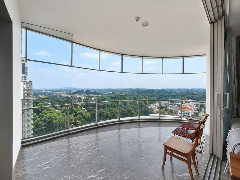 Ferrell Residences, 327 Bukit Timah Road, Tanglin / Holland / Bukit Timah, 3 Bedrooms, 1,841 sqft, Condominium For Sale, by Sarah Lim, 500233707 - Private lift & Balcony View - PropertyGuru.com.sg