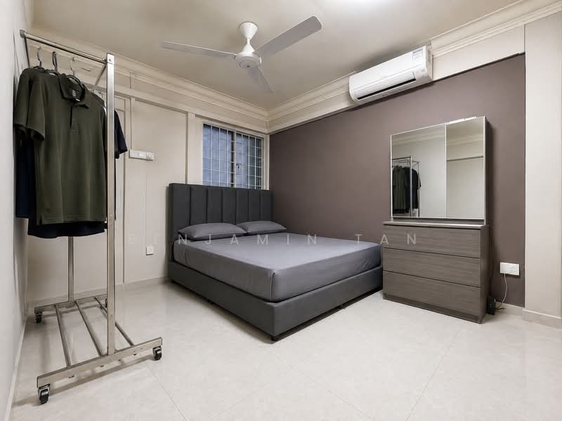 225 Yishun Street 21, 225 Yishun Street 21, 2 Bedrooms, 721 sqft, HDB Flat For Sale, by Benjamin Tan, 500233708 - Bedroom - PropertyGuru.com.sg