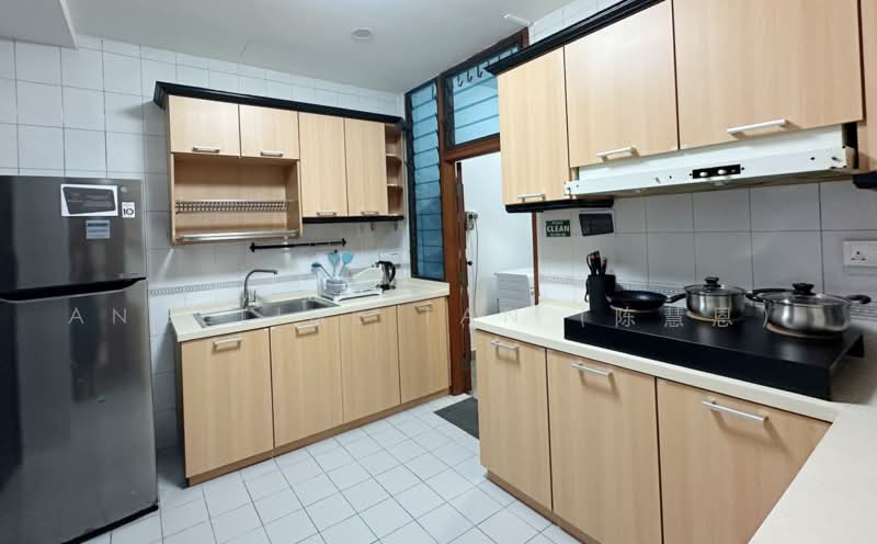 Parc Oasis, 53 Jurong East Avenue 1, Room Rental, 100 sqft, Condominium For Rent, by Angeline Tan (陈慧恩）, 500233710 - Kitchen - PropertyGuru.com.sg