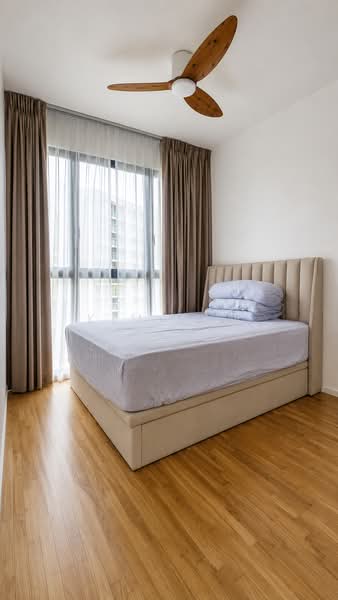 Avenue South Residence, 11 Silat Avenue, Alexandra / Commonwealth, 2 Bedrooms, 689 sqft, Condominium For Sale, by Kim Tan, 500233711 - Bedroom - PropertyGuru.com.sg