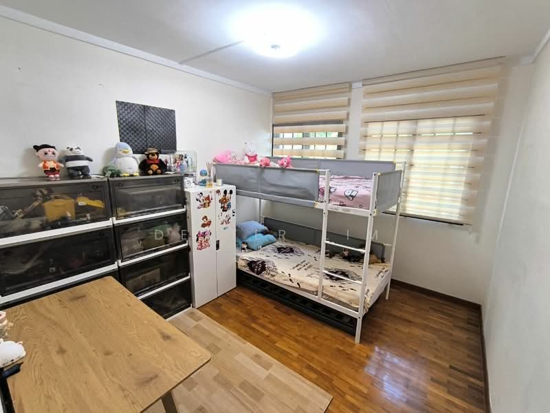 955 Hougang Avenue 9, 955 Hougang Avenue 9, 3 Bedrooms, 1,249 sqft, HDB Flat For Sale, by Dexter Lim, 500233717 - Bedroom - PropertyGuru.com.sg