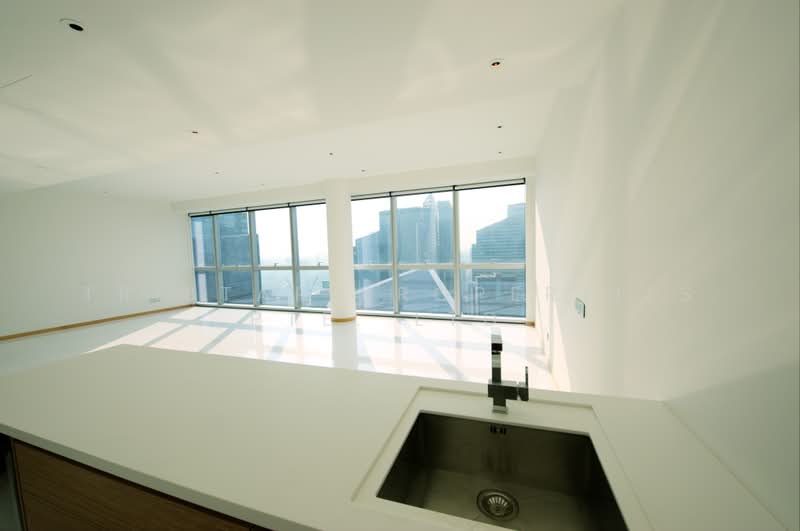 18 Marina Boulevard photo 4