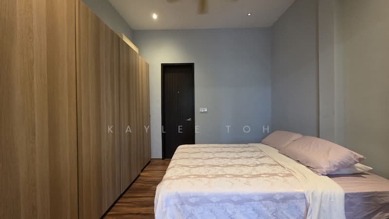 Sembawang Hills Estate, Jalan Gelenggang, 5 Bedrooms, 4,151 sqft, Terraced House For Sale, by Kaylee Toh, 500233723 - Bedroom - PropertyGuru.com.sg