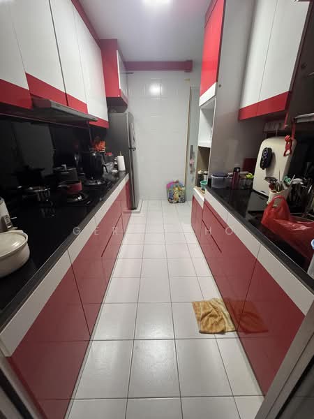 440C Fernvale Link, 440C Fernvale Link, 3 Bedrooms, 990 sqft, HDB Flat For Sale, by Gerald Ho, 500233736 - Kitchen - PropertyGuru.com.sg