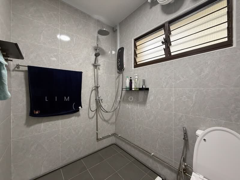 861 Woodlands Street 83, 861 Woodlands Street 83, 3 Bedrooms, 1,367 sqft, HDB Flat For Sale, by Lim Shiao Peng (Dionnis), 500233739 - Bathroom - PropertyGuru.com.sg